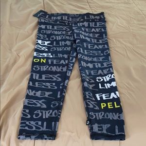 Peloton Capri print tights